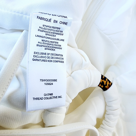 NWT Women's Wide Leg Halter Jumpsuit Keyhole Detail White Sz 6 - Picture 14 of 16